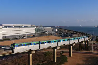 Tokyo Monorail on the Haneda Airport Line